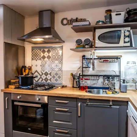 Ferienhaus La Libellule Argentee *